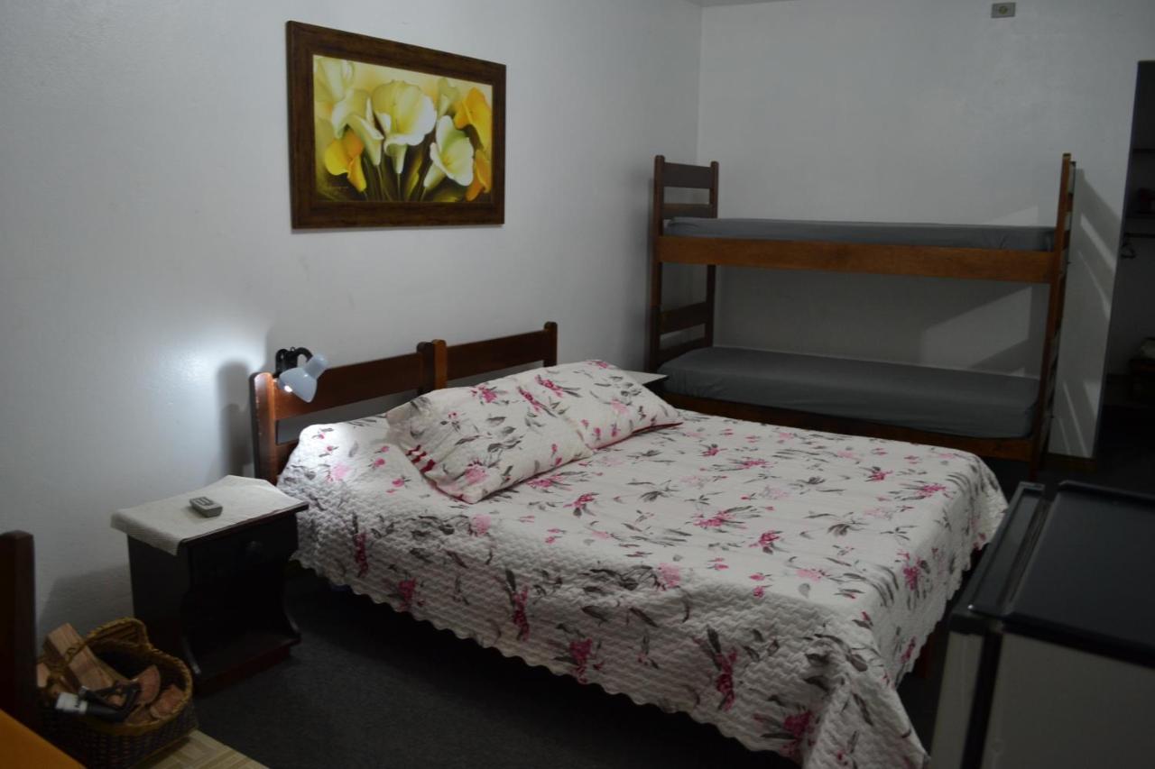 Hotel Pousada Dos Pinheiros Canela Eksteriør bilde