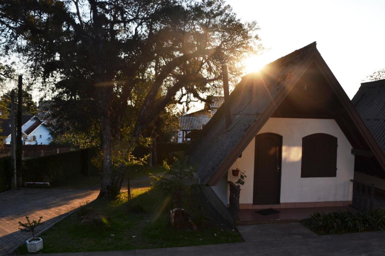 Hotel Pousada Dos Pinheiros Canela Eksteriør bilde